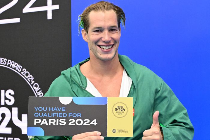 Megvan a repülőjegy Párizsba