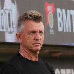 Mészöly döntetetlennel, Csertői győzelemmel kezdte az új szezont