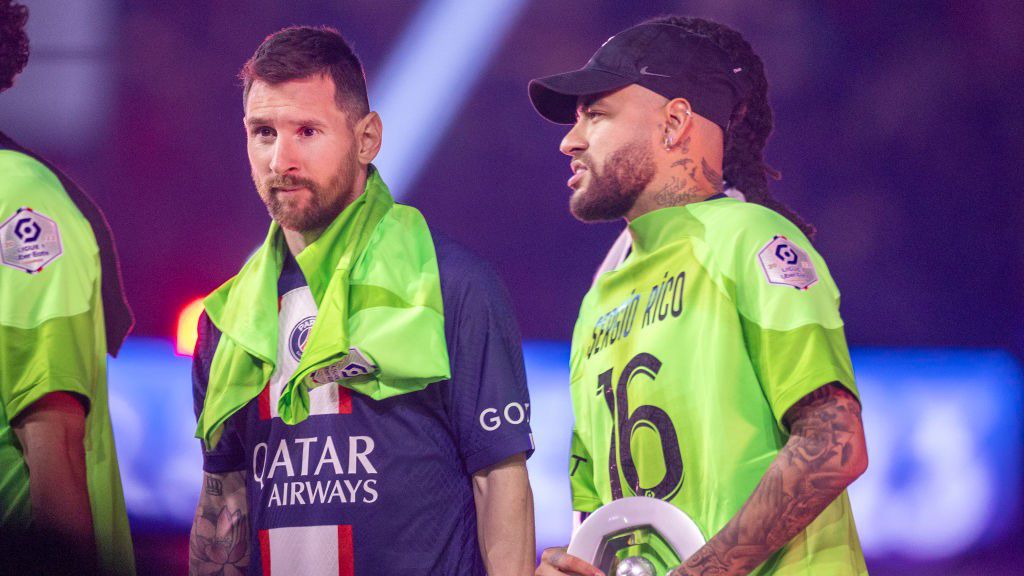Messi és Neymar az előző szezon végén is bajnoki címet ünnepelt a klubbal, aztán távoztak Párizsból
