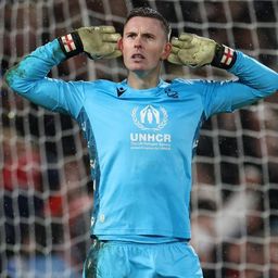 A Man. United a Chelsea-től venne kölcsön védőt, és eladja kapusát – sajtóhír