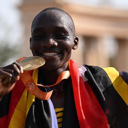 Ugandai világbajnoki cím, Szemerei a 40. lett a maratonin