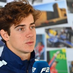 F1-hírek: meglepő fordulat, fiatal F2-es versenyző váltja Logan Sargeantet az Olasz Nagydíjtól