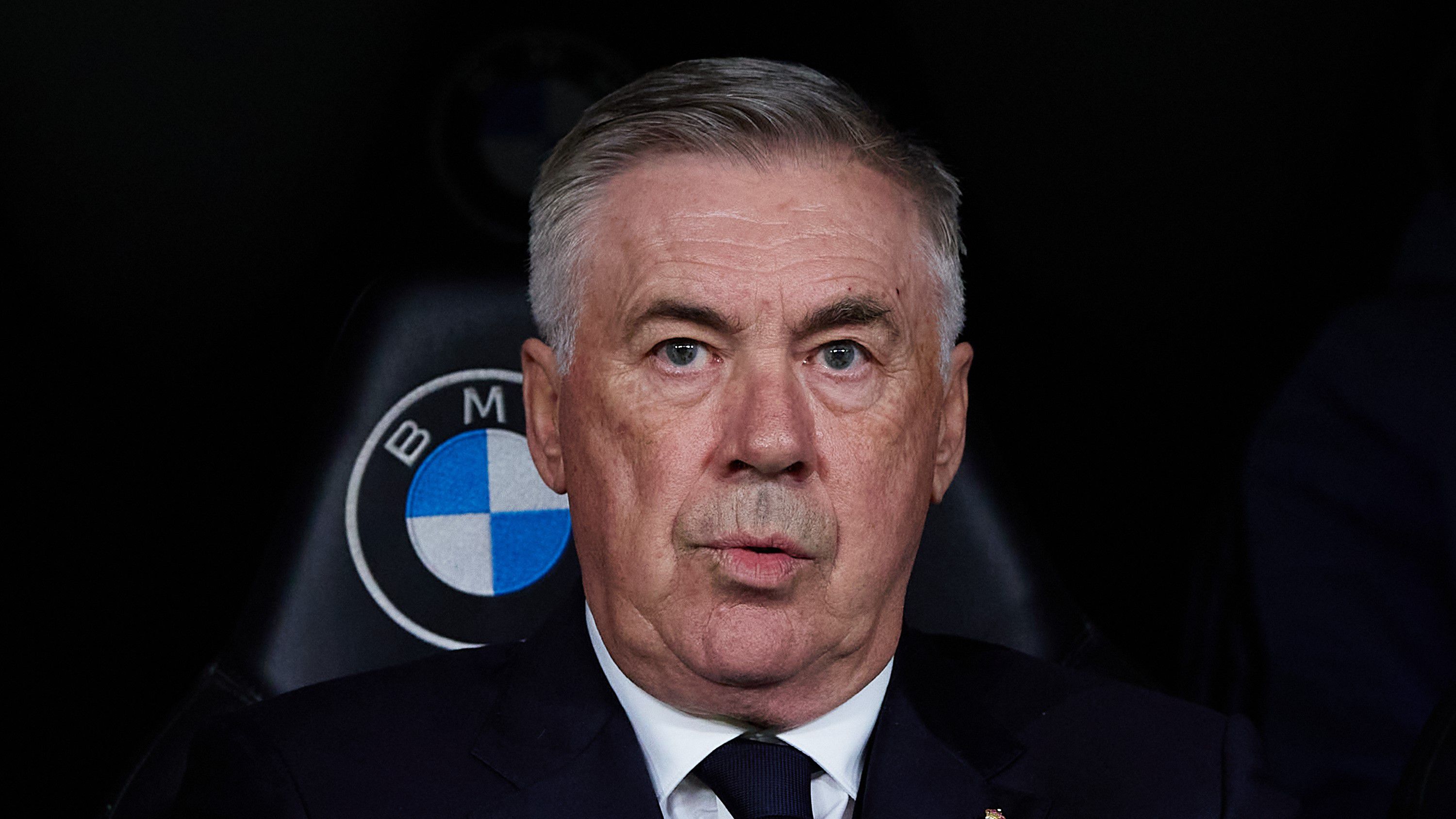 Carlo Ancelotti higgadtan kezelte a nem túl egyszerű helyzetet