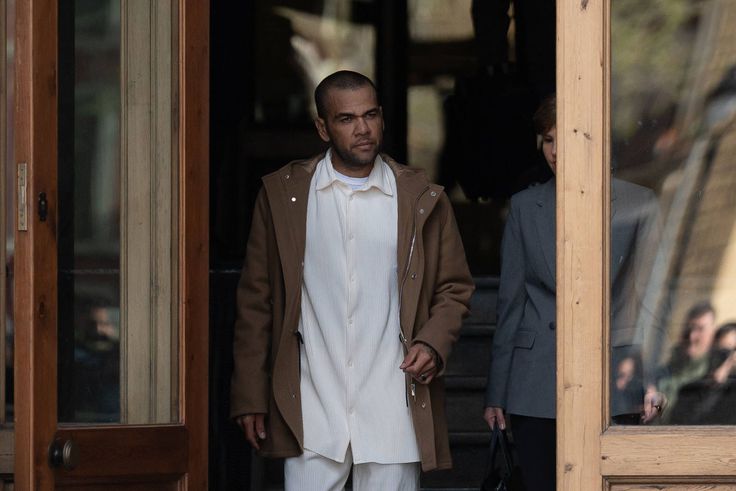 Börtönből a templomba: Dani Alves prédikátor lett