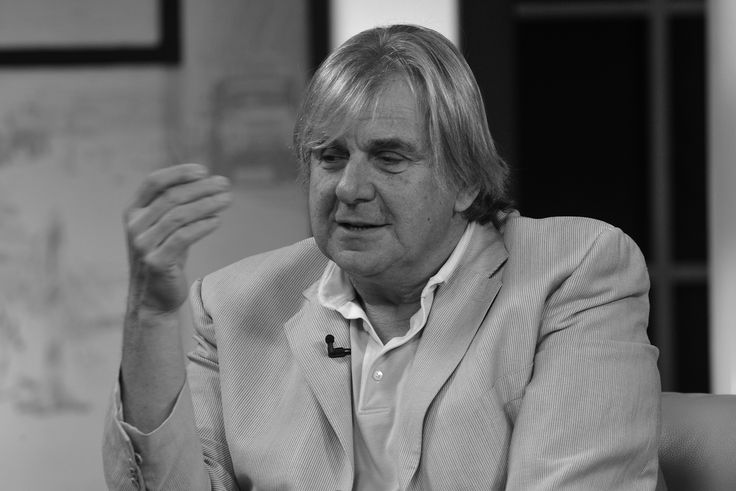 Meghalt Csapó Gábor