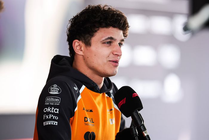 Max Verstappen 24 pontra csökkentette hátrányát Lando Norrisszal szemben