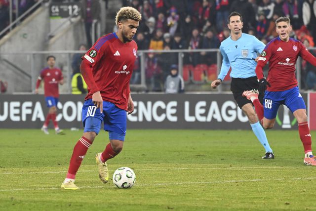 Lamine Diaby-Fadiga mesterhármast szerzett