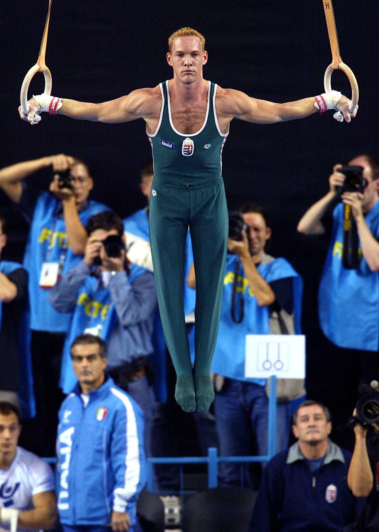 Csollány Szilveszter lólengésben olimpiai aranyérmet szerzett 2000-ben Sydneyben / Fotó: Ringier-archív