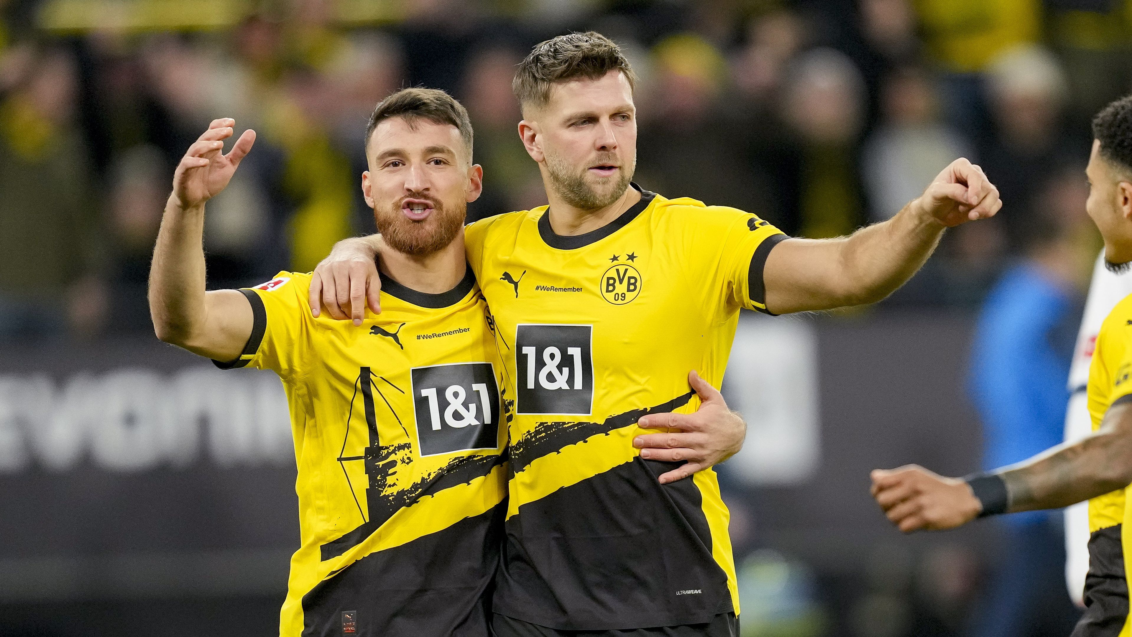 Az öngól is belefért a Dortmundnak, amely mesterhármassal legyőzte a Bochumot