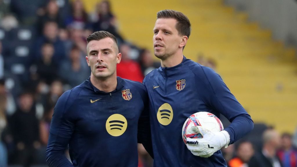 Továbbra sem tisztázott: Inaki Pena vagy Wojciech Szczesny az első számú kapus a Barcelonában?