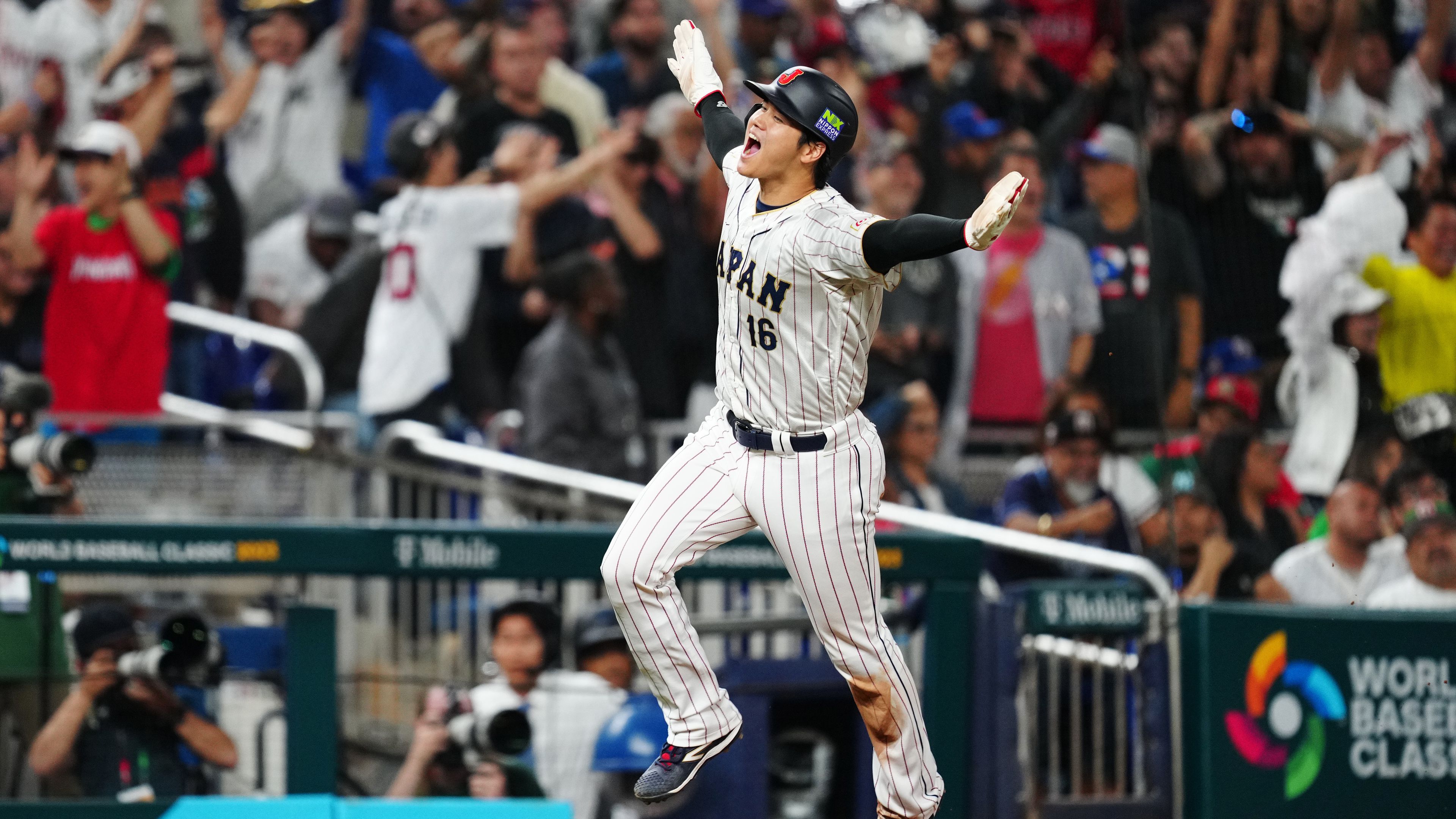 Elképesztő fizetést kap a japán baseball-játékos