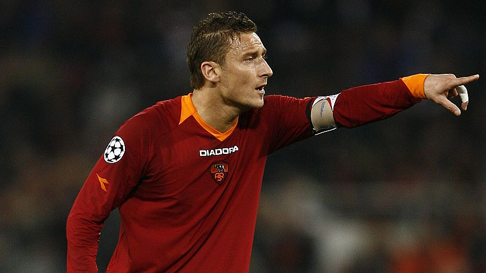 Francesco Totti pályafutása után klubigazgatóként dolgozott az AS Románál (fotó: Getty Images)