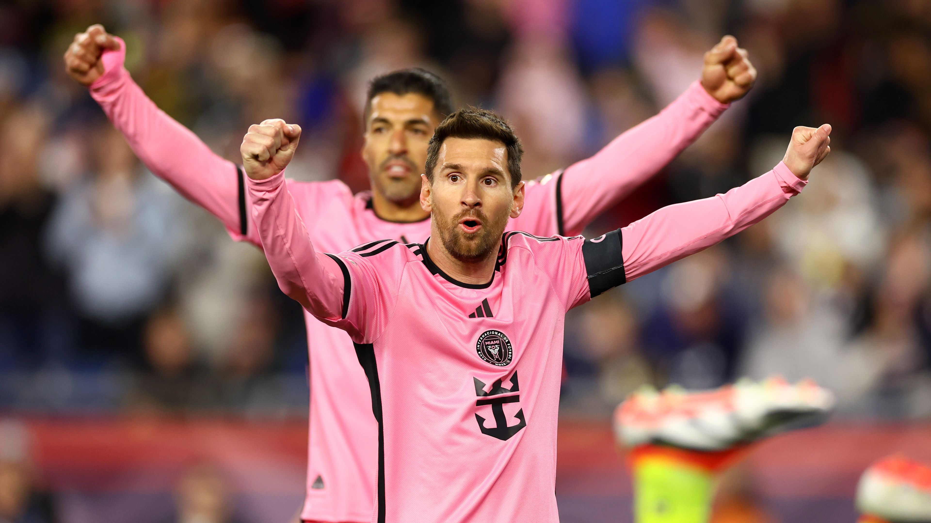 Lionel Messi kétszer, Luis Suárez egyszer talált be