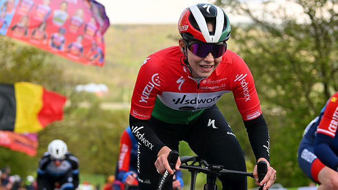 Vas Blankáék harmadik helye a Vuelta nyitó csapatidőfutamán