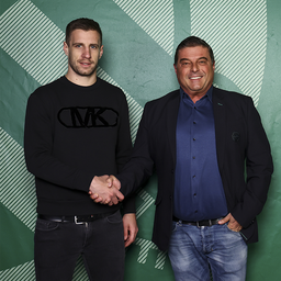 Szerződést hosszabbított magyar válogatott csatárával a Ferencváros