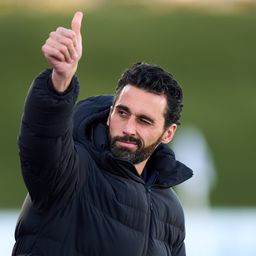 Korábbi világ-, és Európa-bajnok játékos veszi át Raúl helyét a Real Madridnál