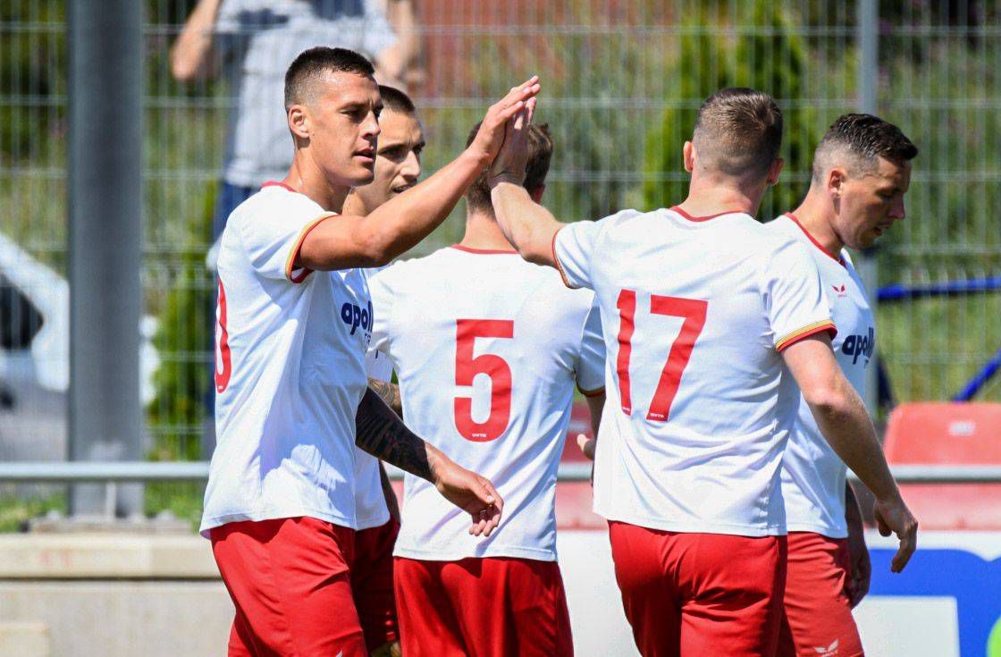 Három gól után is örülhettek a diósgyőri játékosok az első nyári tesztmérkőzésen. (Fotó: dvtk.eu)
