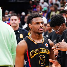 Megvalósult LeBron James álma, együtt játszhat a fiával az NBA-ben