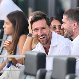 Messi 800 ezer dolláros „Barbie-órával” jelent meg az Inter Miami meccsén
