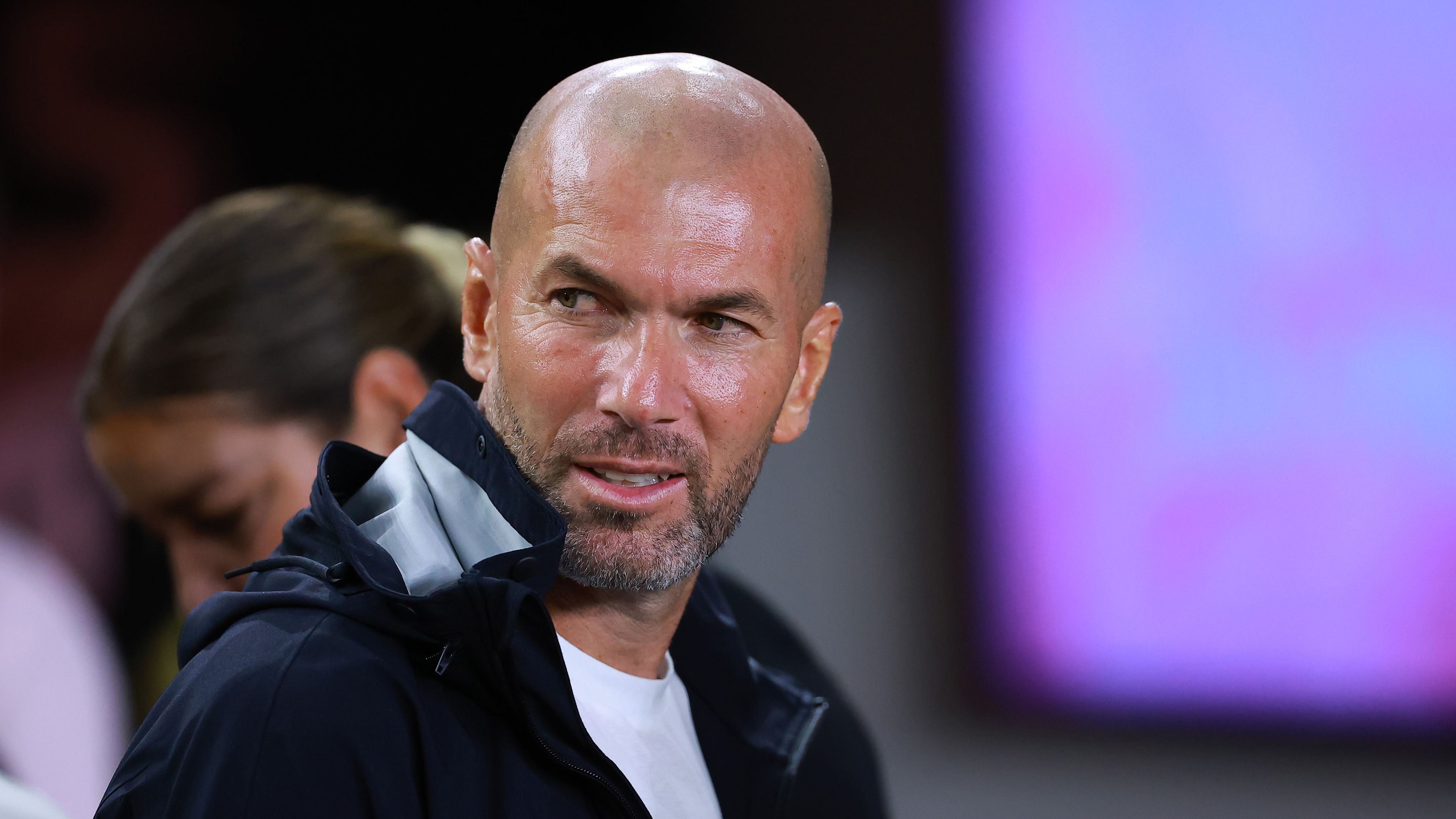 Zinédine Zidane szülővárosában vállalna munkát