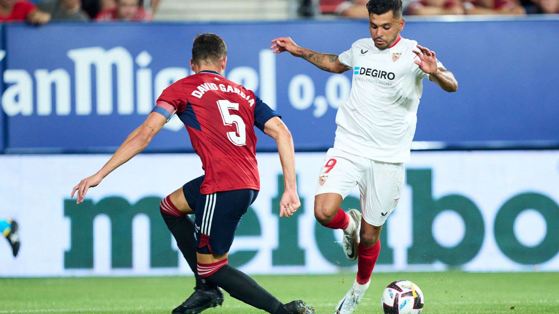 Sérülés miatt lemaradhat a vb-ről a Sevilla mexikói játékosa