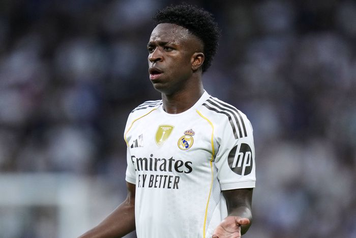 Vinícius a kritikák kereszttüzében