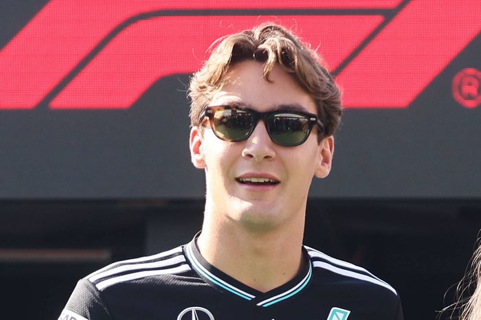 Russell 2027-ben is maradhat a Mercedesnél, abban az esetben, ha megfelel a csapat céljainak