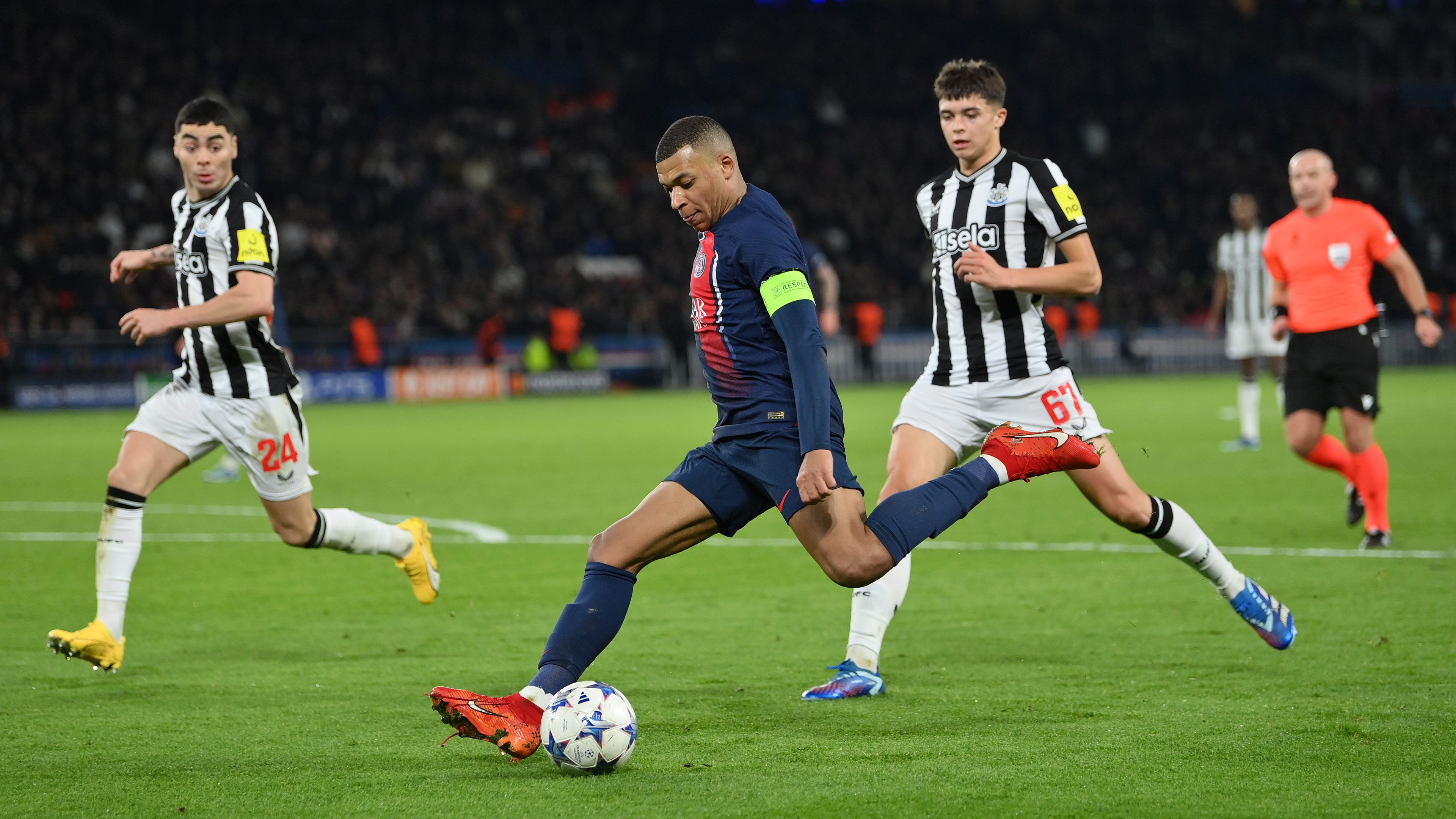 Dráma a halálcsoportban! Mbappé a 97. percben mentette meg a PSG-t, a Dortmund Milánóban jutott be a nyolcaddöntőbe – videóval