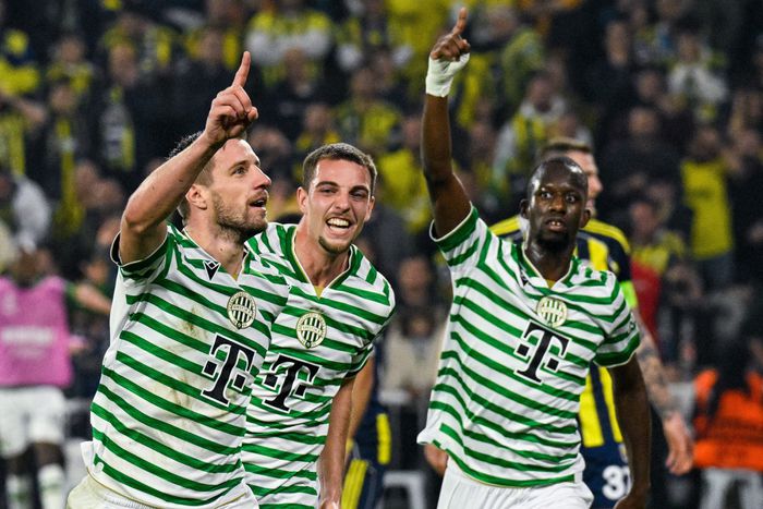 Varga Barnabás ismét fejjel volt eredményes (Fotó: Koszticsák Szilárd - MTI)