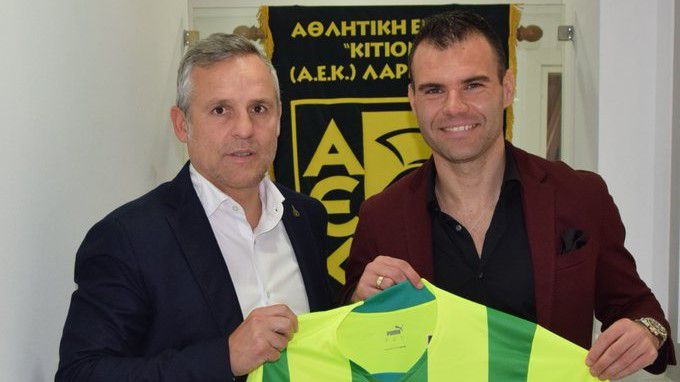 Hivatalos: megvan Nikolics új klubja, magyar csapattársa lesz