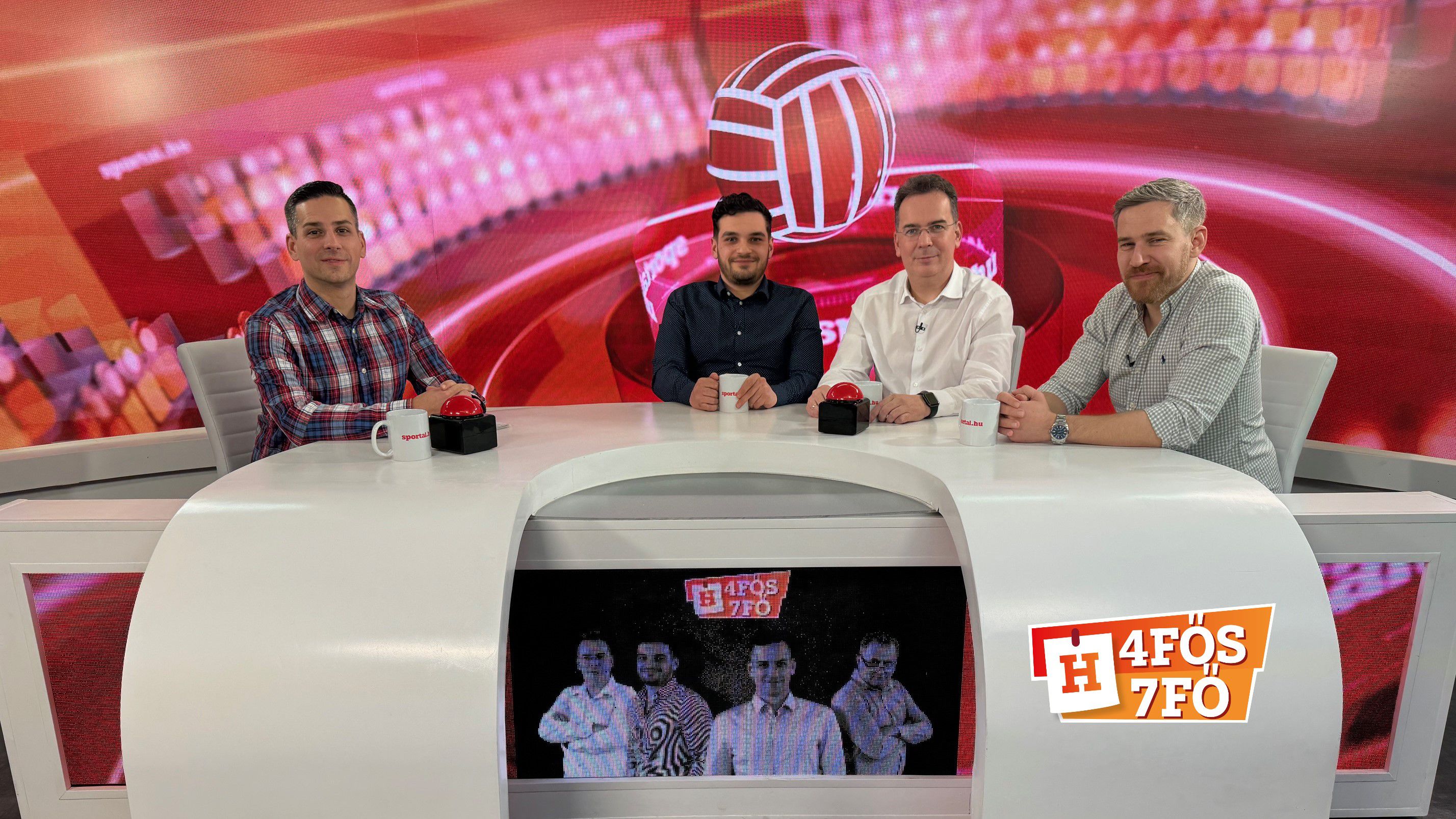A Sportál Tv stúdiójában: Cselleng Ádám, Cseh Benjámin, Kecskés István és Haraszti Ádám
