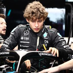 Sokak számára megdöbbentő hírt jelentett be a Mercedes F1-es pilótája