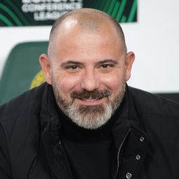 Videó: Sztankovics bohócot csinált a bíróból