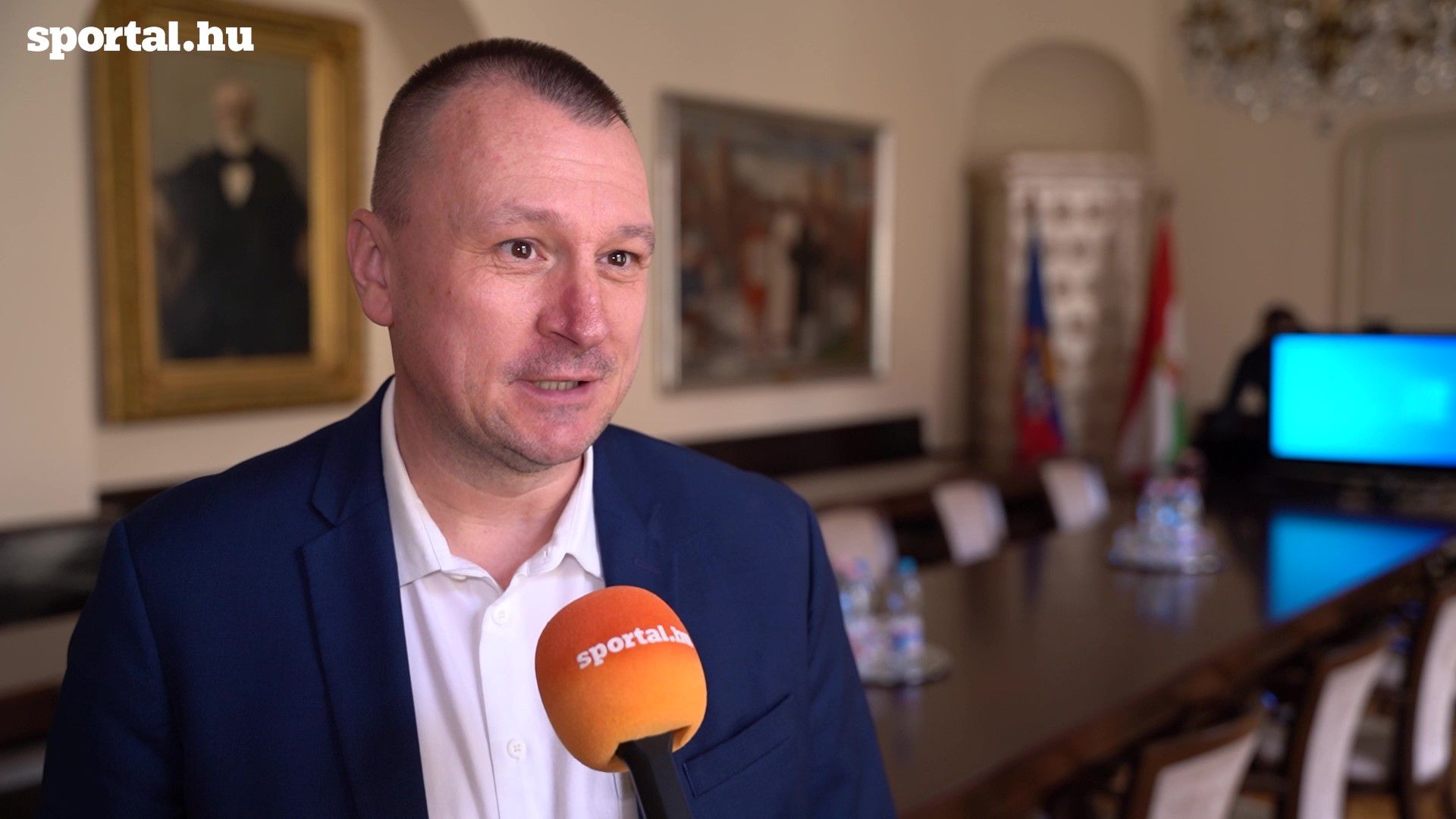 Szujó Zoltán MNASZ-elnök izgatottan várja a Székesfehérvár Rallye-t