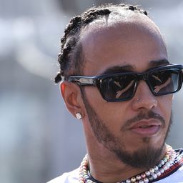 Lewis Hamilton távozása nagy fejtörést okoz a Mercedesnél