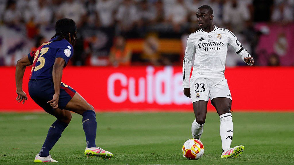Mendy a klub-vb-t is kihagyja (Fotó: Getty Images)
