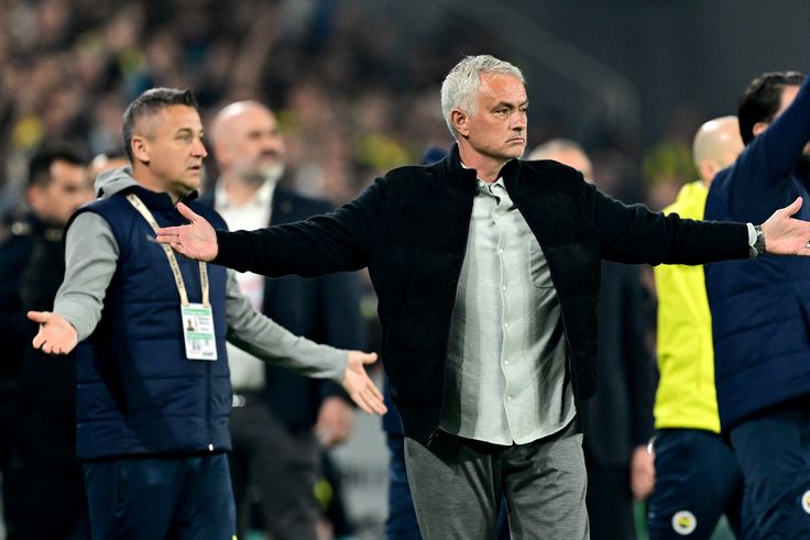 A Man. United legendája José Mourinhóról: Nagy tisztelettel tekintek rá