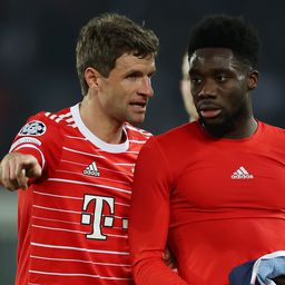 Salihamidzic kirúgása miatt mégsem hosszabbít a Bayern sztárja – sajtóhír