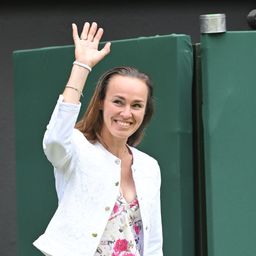 Újra a Roland Garros sztárja lesz Martina Hingis