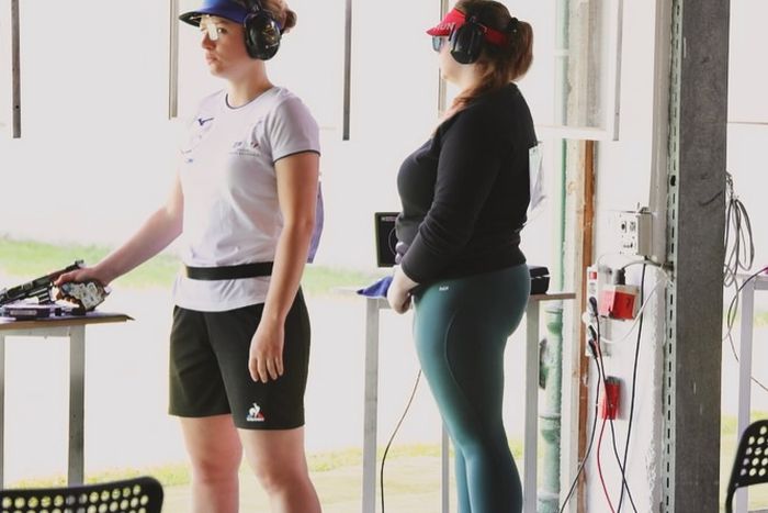 Bronzérmes a női sportpisztolyos csapat