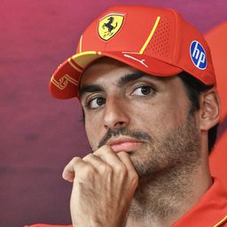 Carlos Sainz: A Williams a rajtrács elejére való