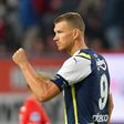 37 évesen is megállíthatatlan – Edin Dzeko mesterhármast szerzett