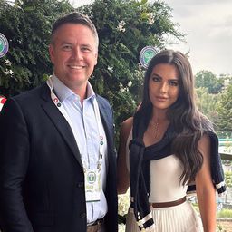 Híres bokszoló fiába szerelmes a fociikon lánya