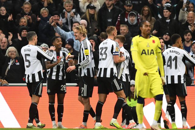 A Newcastle címvédőhöz méltó teljesítménnyel gázolt át a Tottenhamen