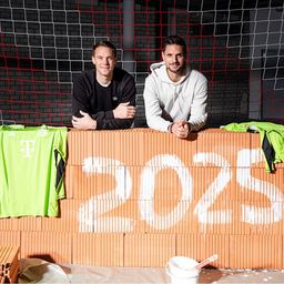 Bayern München: eldőlt Manuel Neuer sorsa!