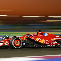 Charles Leclerc volt a leggyorsabb az első szabadedzésen a katari naplementében