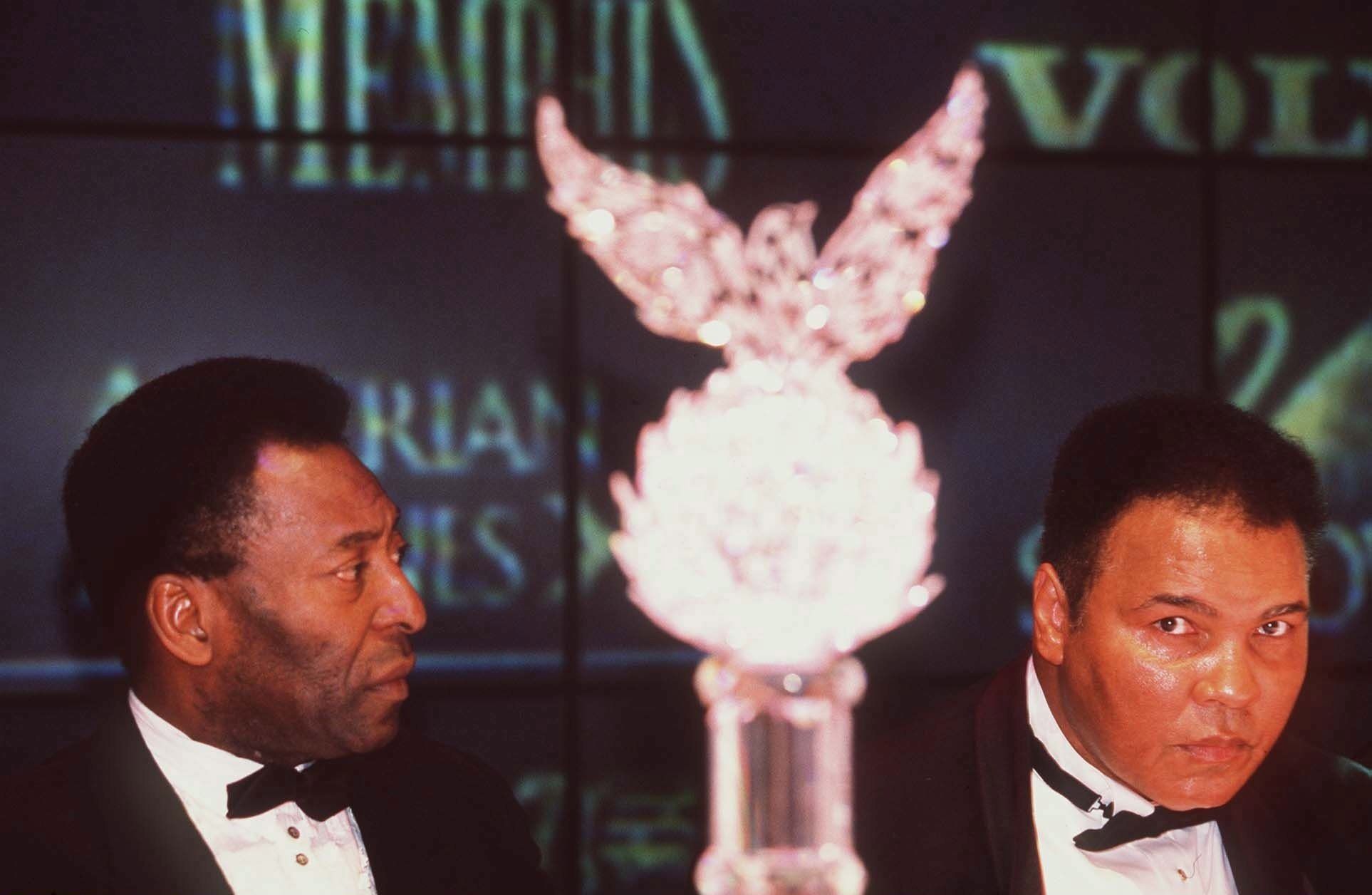 Legendák egymás között: az 1999-ben rendezett bécsi gálán Muhammad Ali mellett