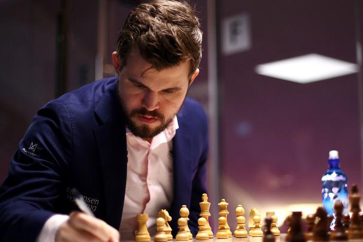 Magnus Carlsen megvédte sakkvilágbajnoki címét