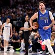 Doncic 45 pontot dobott, rangadót nyert a címvédő