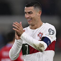 Ronaldo 4 milliárd forintos, 1600 lóerős Bugattival parádézott Madridban – videóval